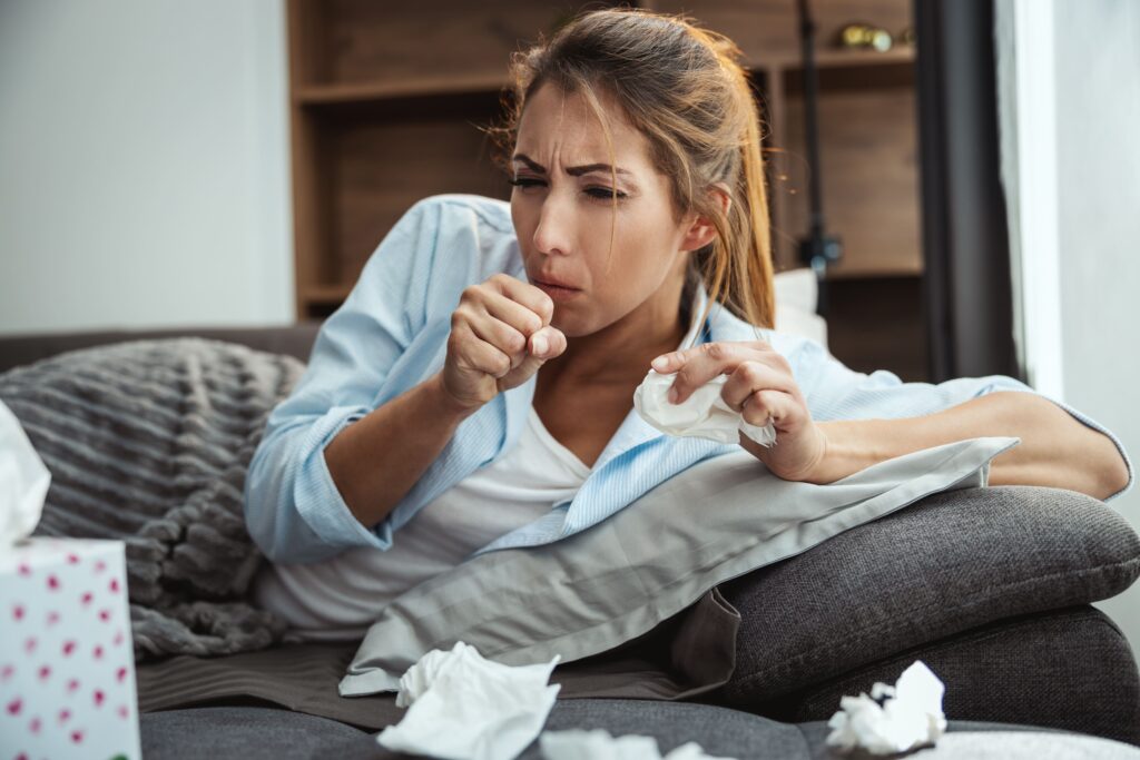 Persona Enferma Con Resfriado o Gripe
